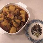 Aaloo Gosht (Meat with Potato Curry)